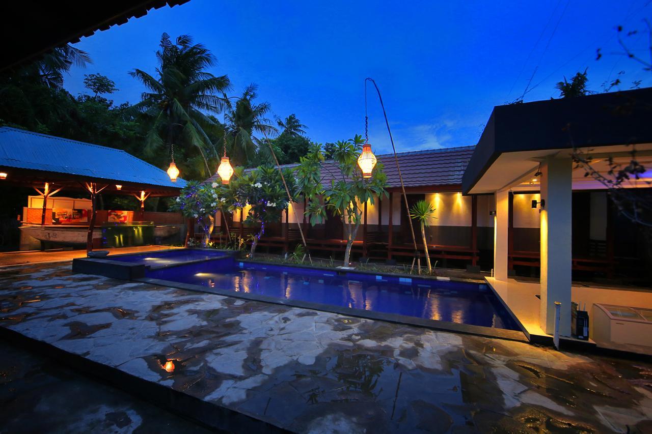 Sari Gili Bungalow Гили-Эйр Экстерьер фото